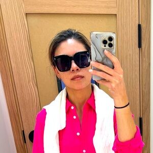 Meet your Posher, Angela